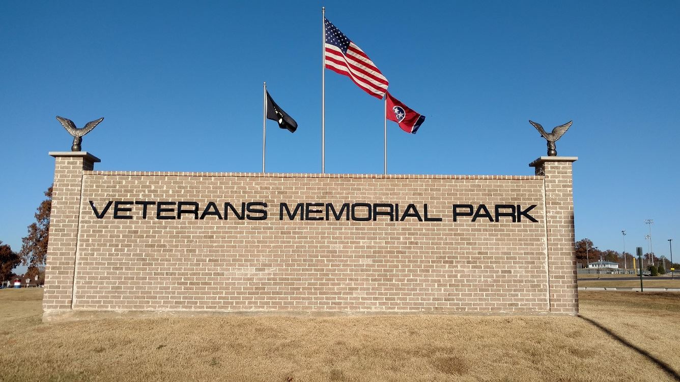 image of Veterans Memorial Park entrance